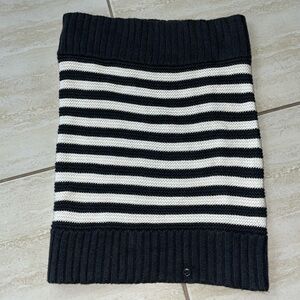 Lululemon Funnel Neck Scarf Grey/Cream